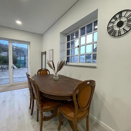 Porto Area, Poolside Sunsets Of Boa *