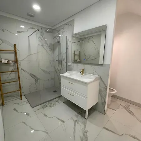 Porto Area, Poolside Sunsets Of Boa Apartman