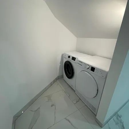 Porto Area, Poolside Sunsets Of Boa Apartman