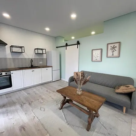 Apartman Porto Area, Poolside Sunsets Of Boa