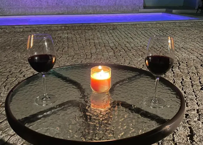 Porto Area, Poolside Sunsets Of Boa